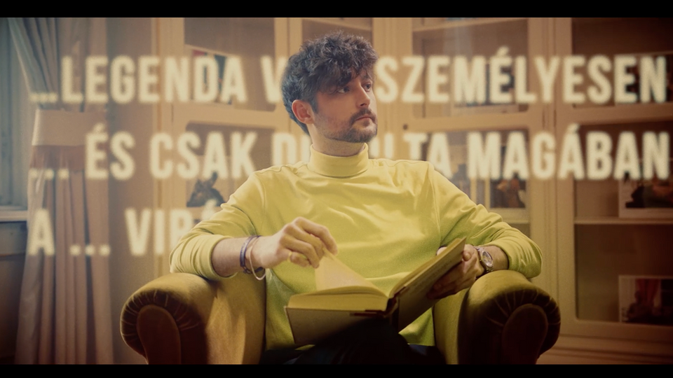 Budapest - Book Commercial